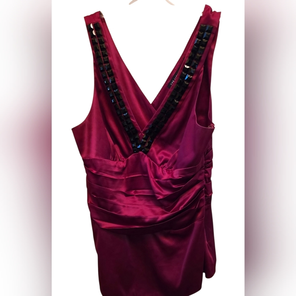 Stunning The Limited Red Double V-neck Ruched Embellished Blouse
